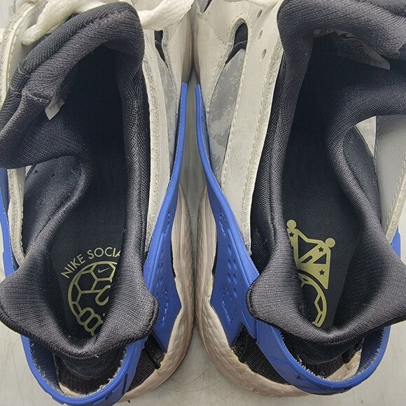Nike Air Huarache Mens 10.5 Gray Blue Sneakers Social FC Athletic DR0286-100 - Picture 6 of 13
